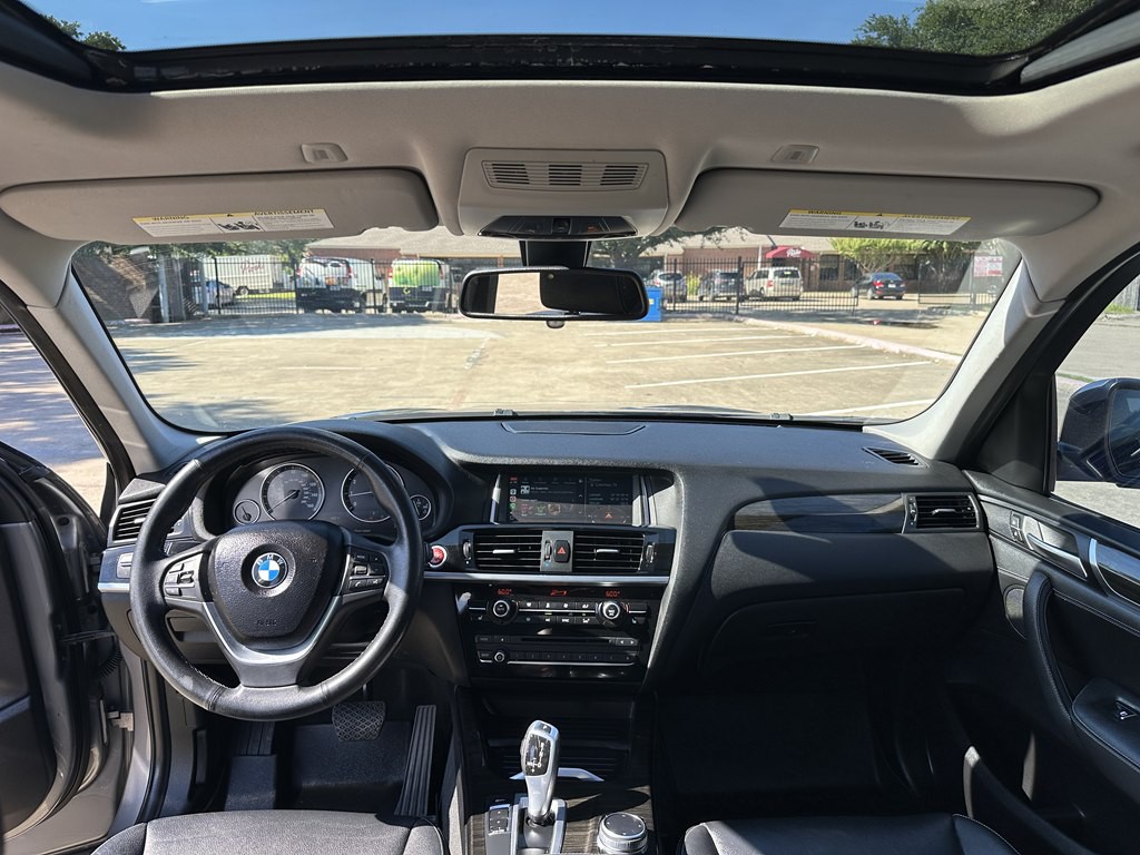 2017 BMW X3 Image 35