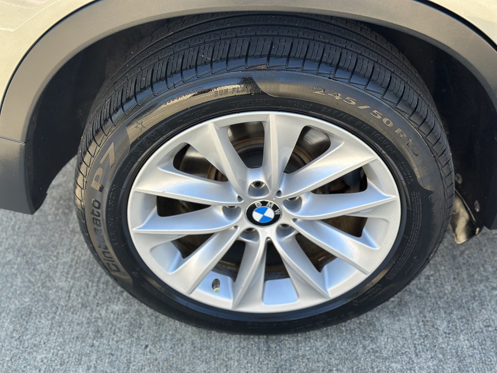2017 BMW X3 Image 42
