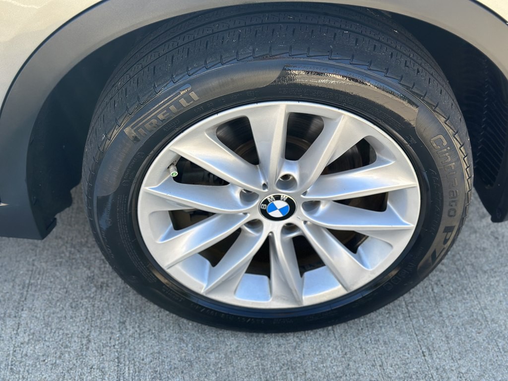 2017 BMW X3 Image 43