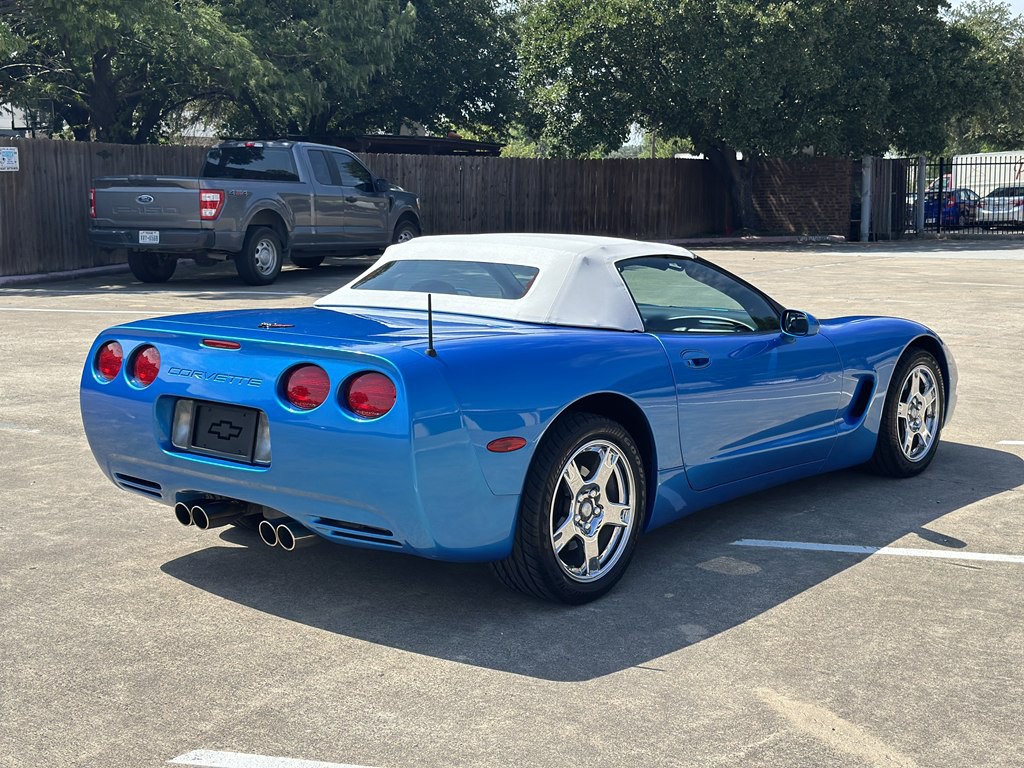 1999 Chevrolet Corvette Image 5