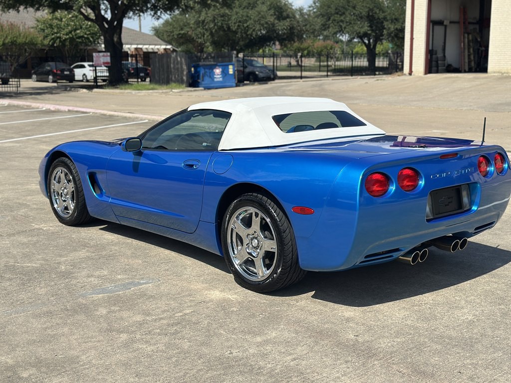 1999 Chevrolet Corvette Image 7