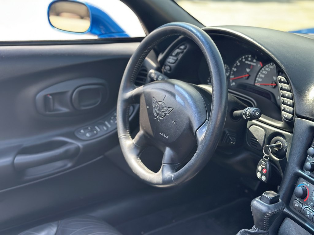 1999 Chevrolet Corvette Image 29
