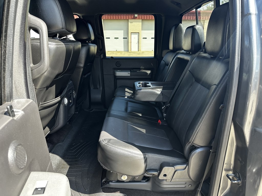 2015 Ford F-250 Image 31