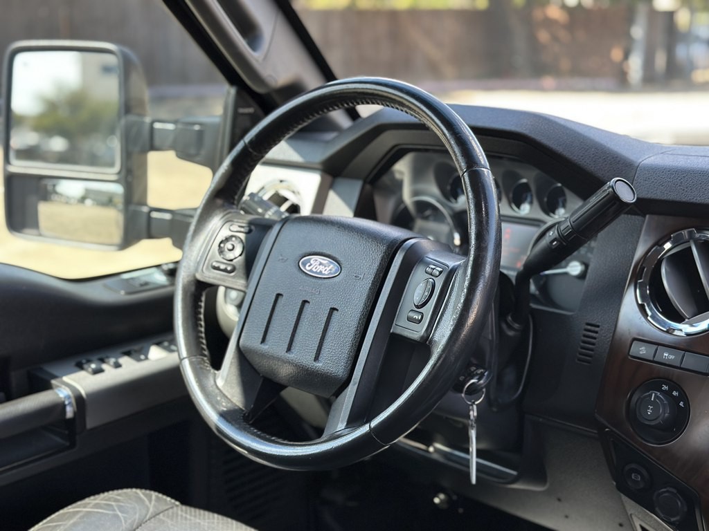 2015 Ford F-250 Image 41