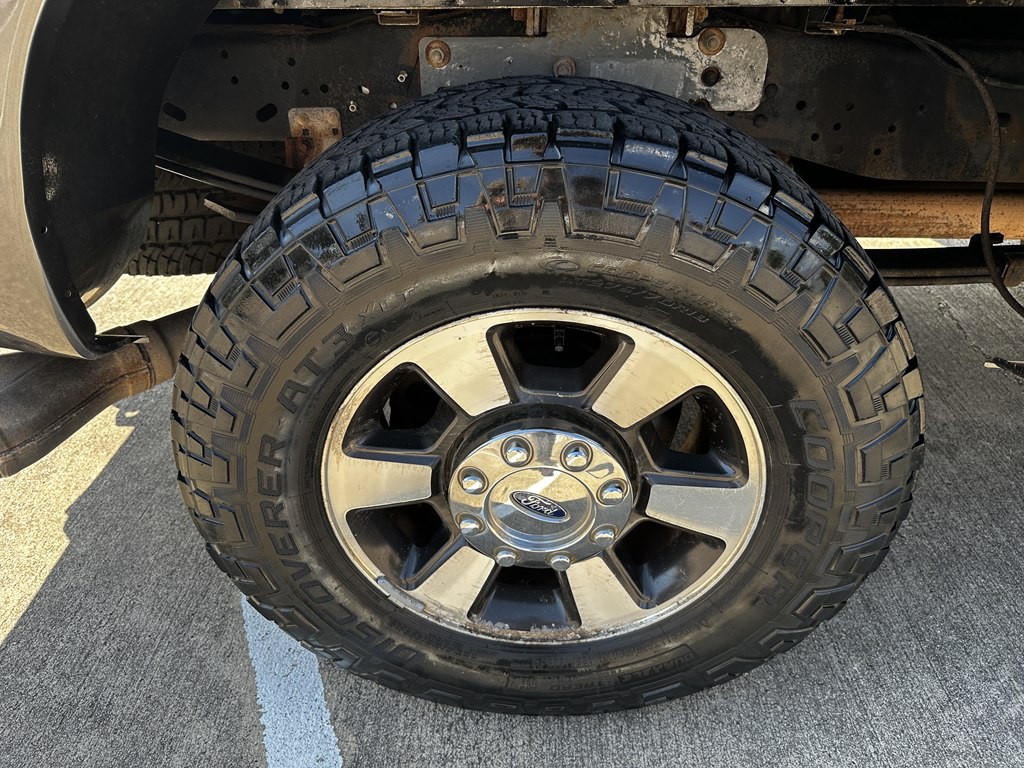 2015 Ford F-250 Image 44