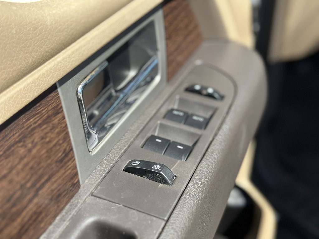 2014 Ford F-150 Image 12