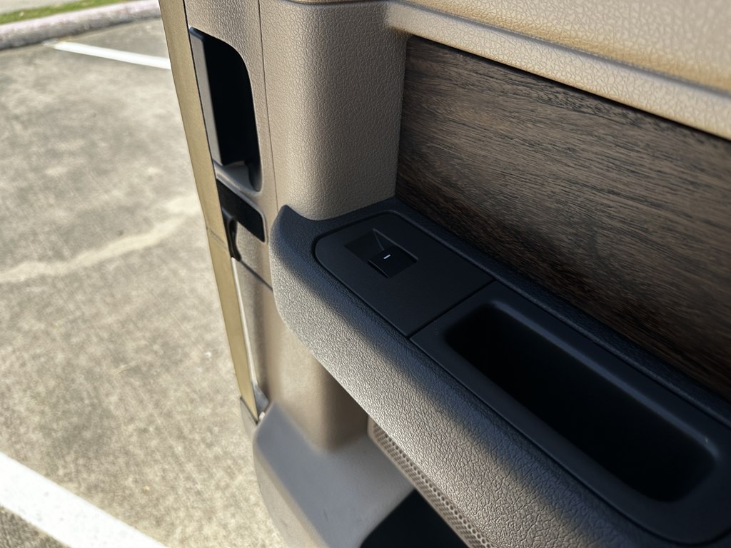 2014 Ford F-150 Image 36
