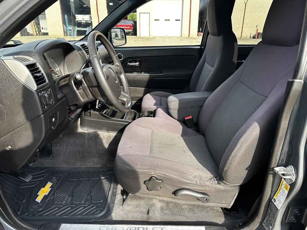 2012 Chevrolet Colorado Image 11