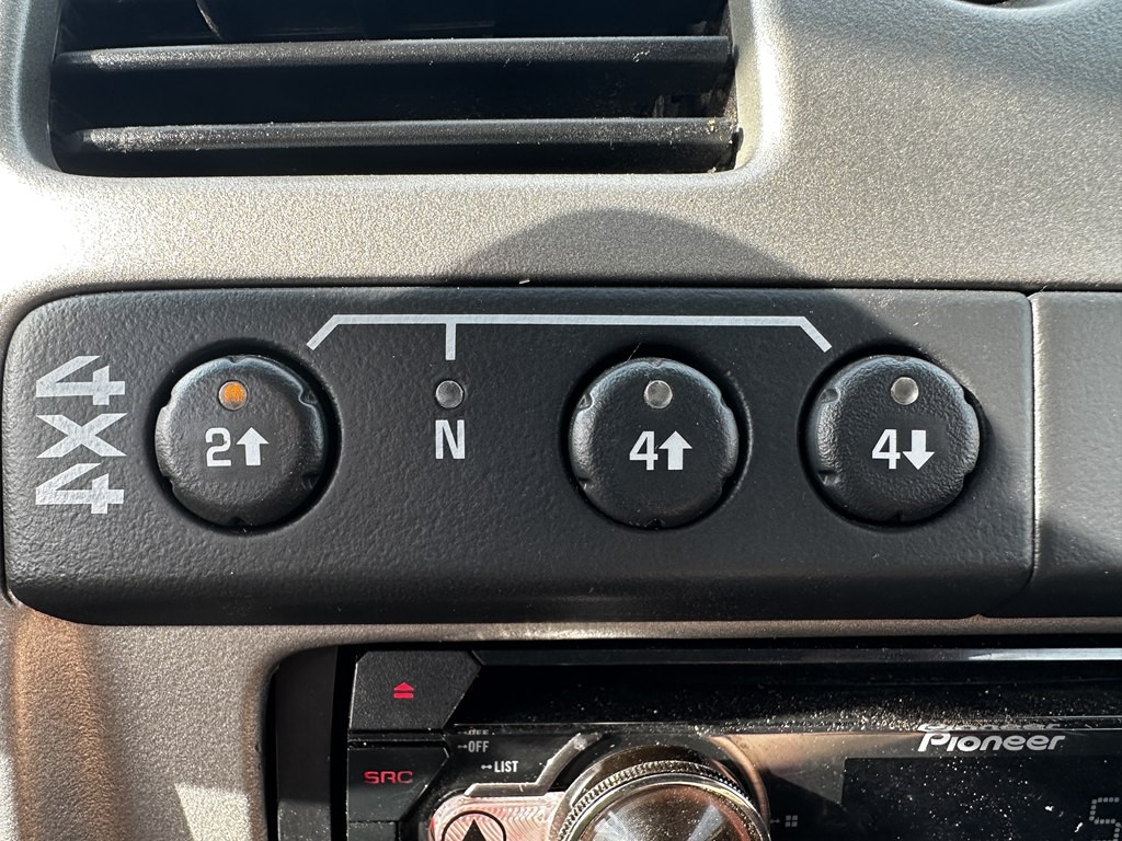 2012 Chevrolet Colorado Image 16
