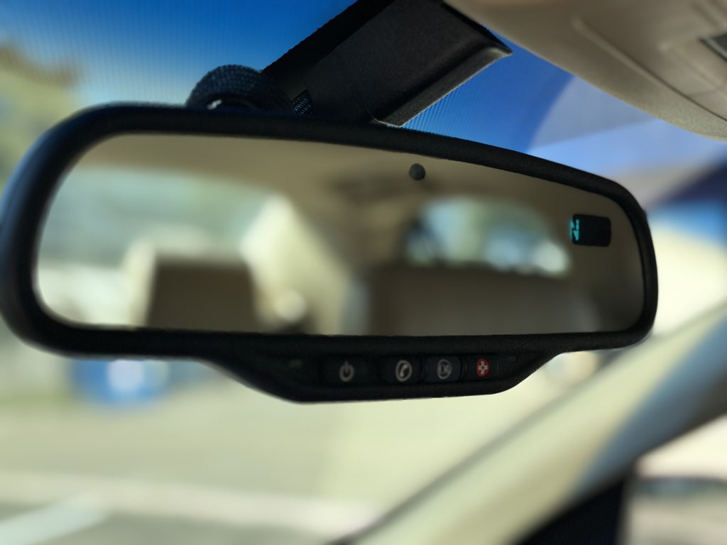 2011 Cadillac STS Image 26