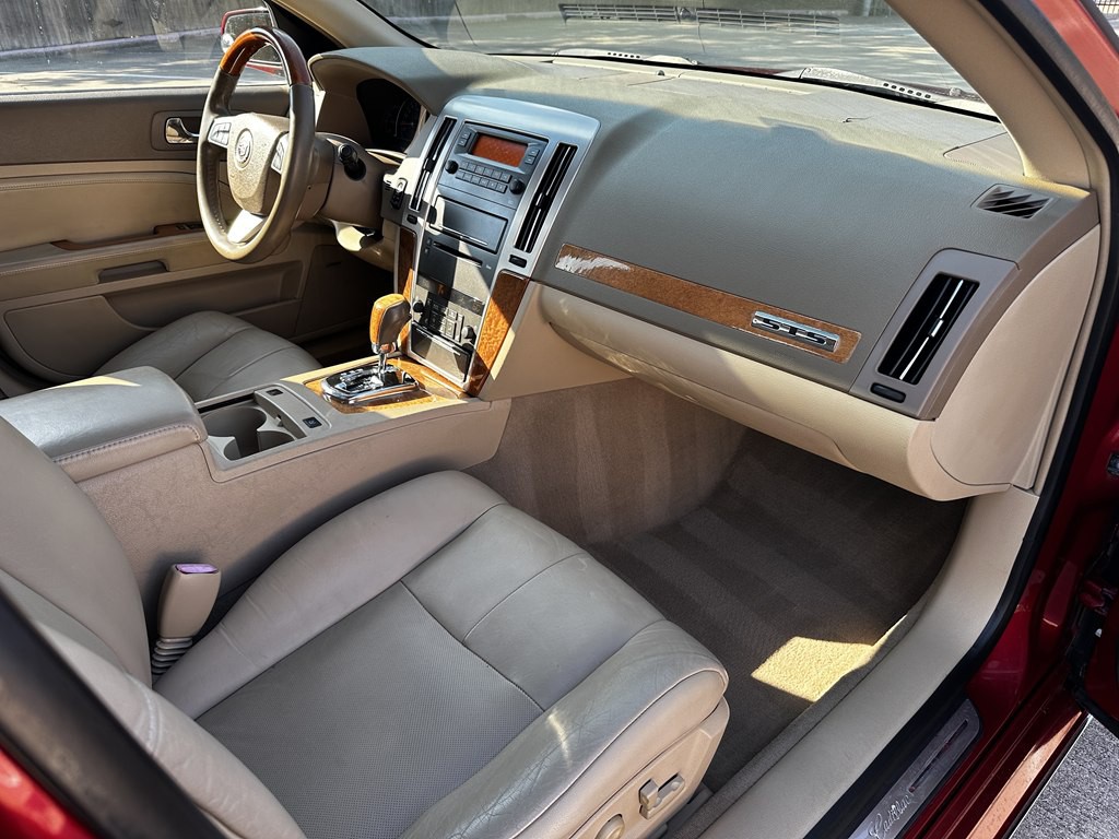2011 Cadillac STS Image 37