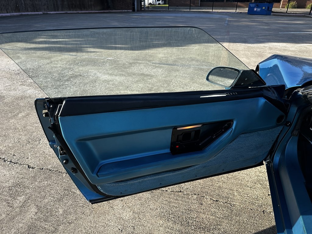 1987 Chevrolet Corvette Image 9