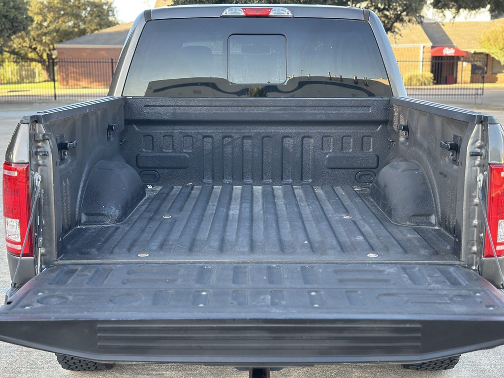 2016 Ford F-150 Image 40