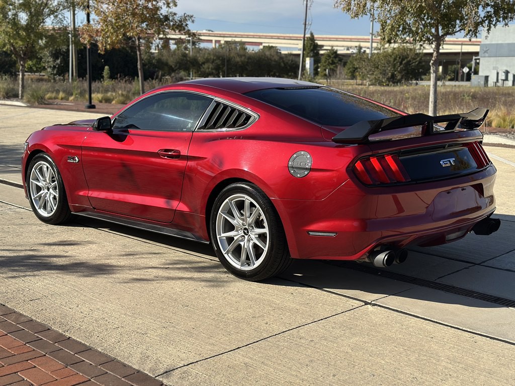 2017 Ford Mustang Image 7