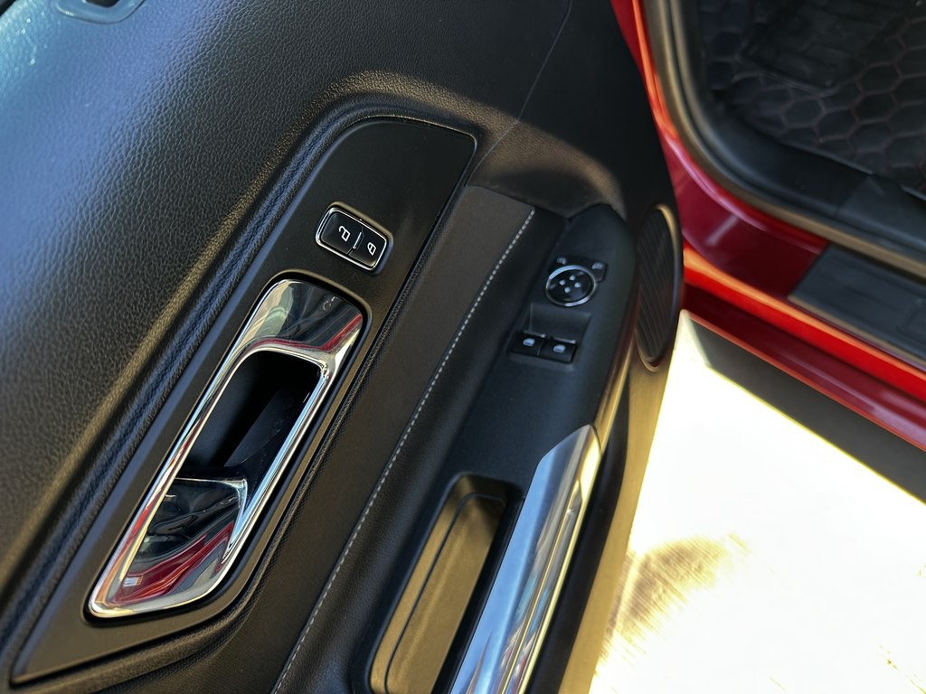 2017 Ford Mustang Image 14