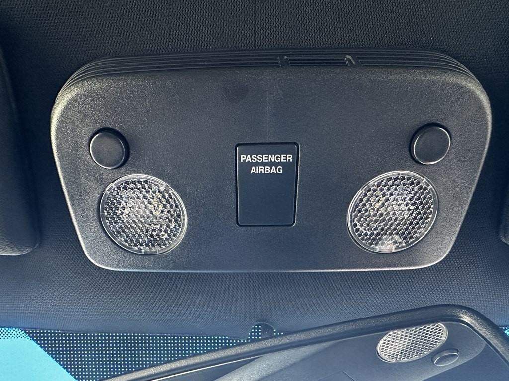 2017 Ford Mustang Image 28