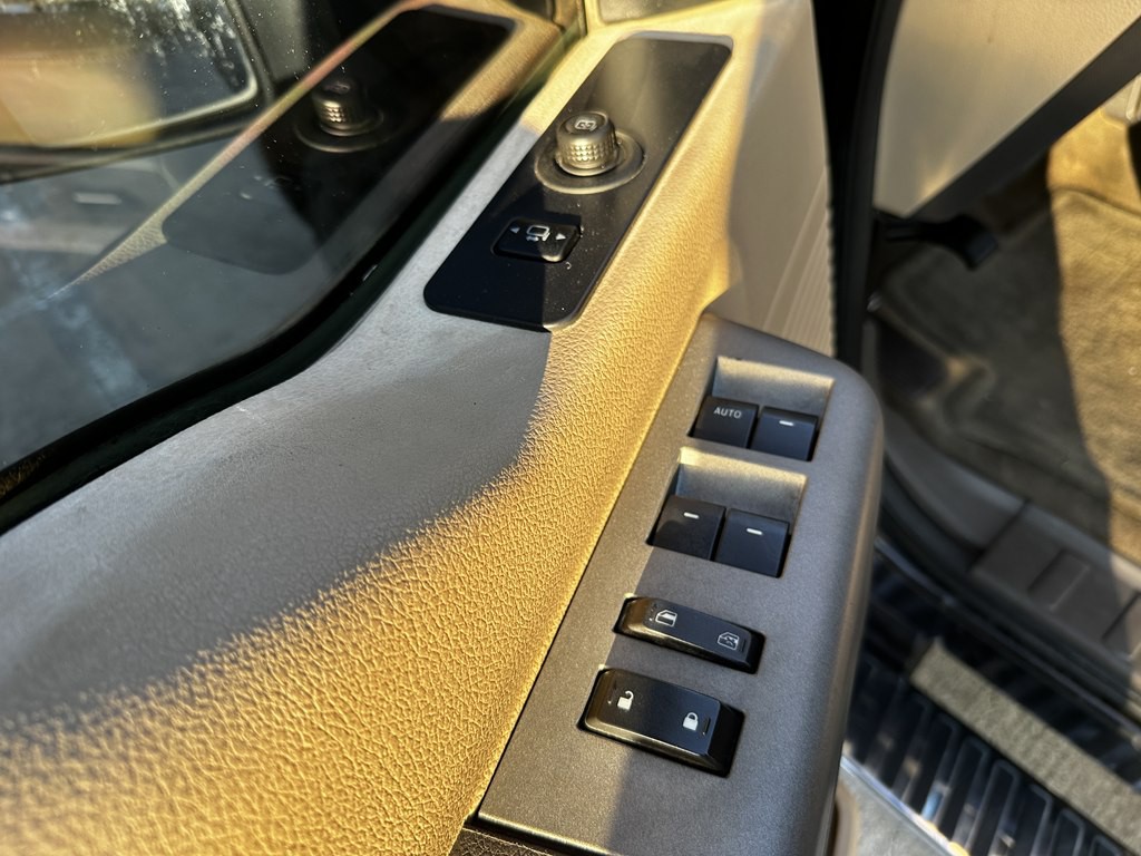 2012 Ford F-250 Image 22