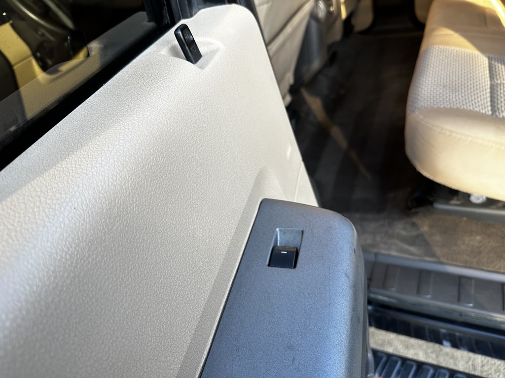 2012 Ford F-250 Image 24