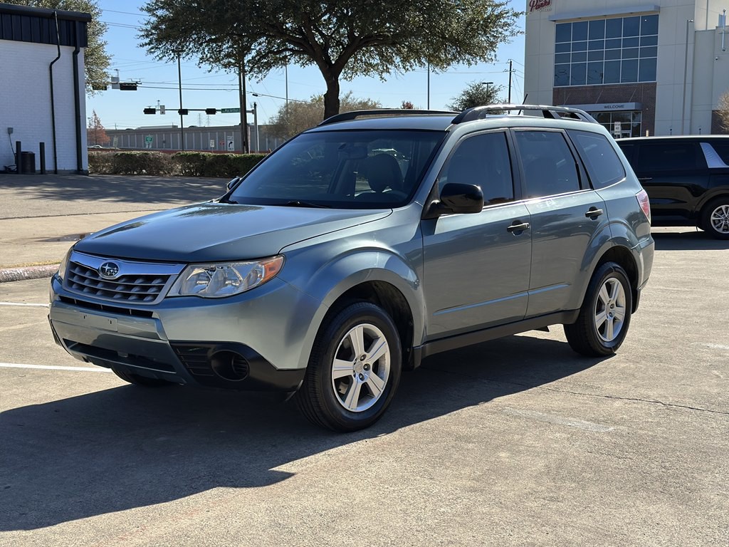 2012 Subaru Forester Image 1