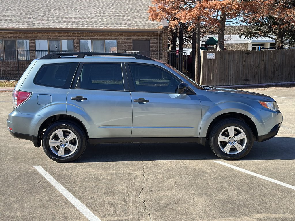 2012 Subaru Forester Image 4