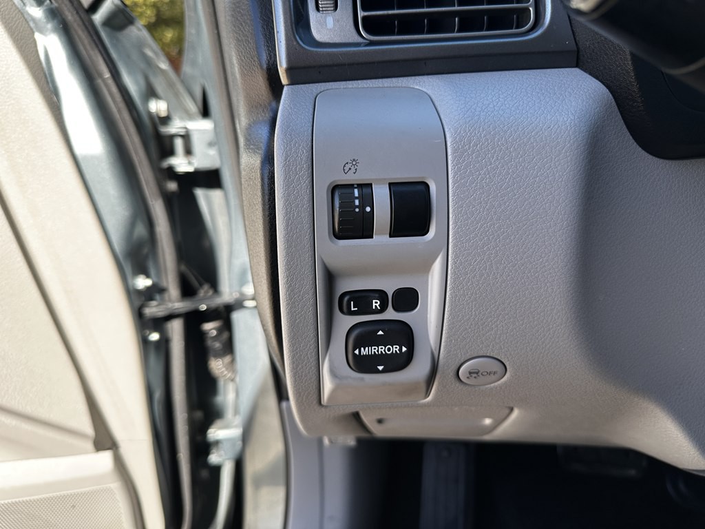 2012 Subaru Forester Image 13