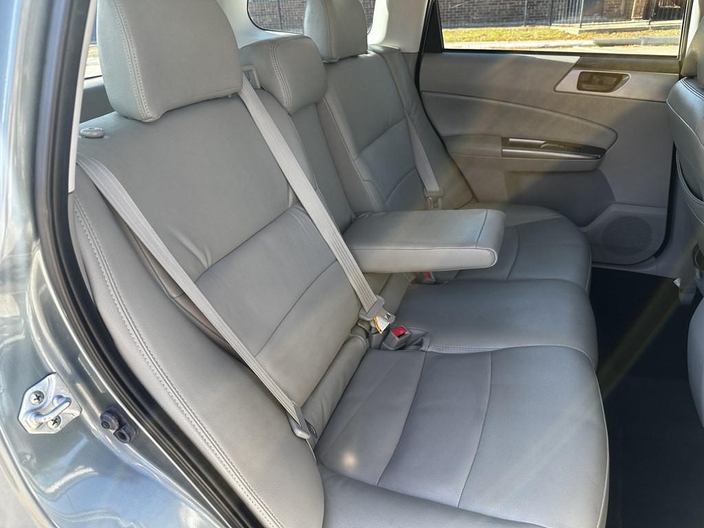 2012 Subaru Forester Image 27
