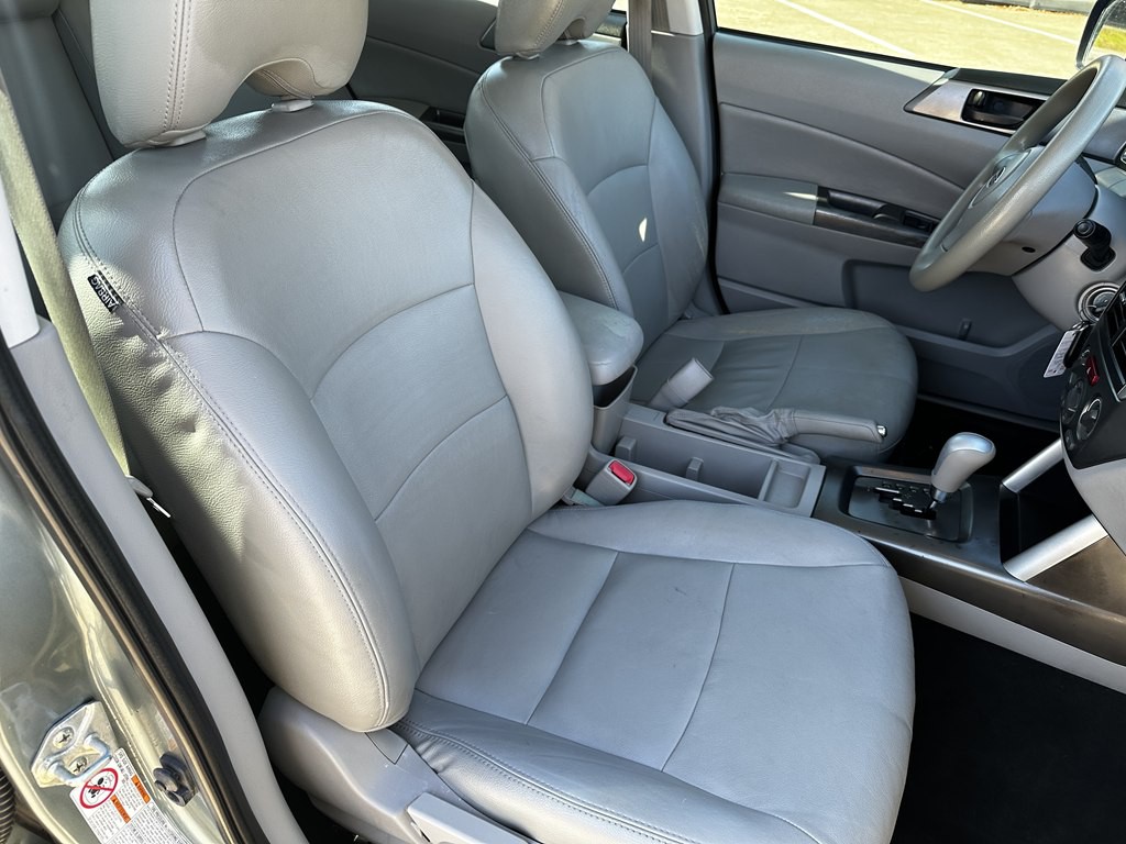 2012 Subaru Forester Image 28