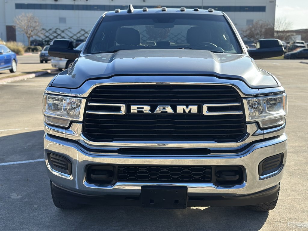 2021 RAM 3500 Image 2