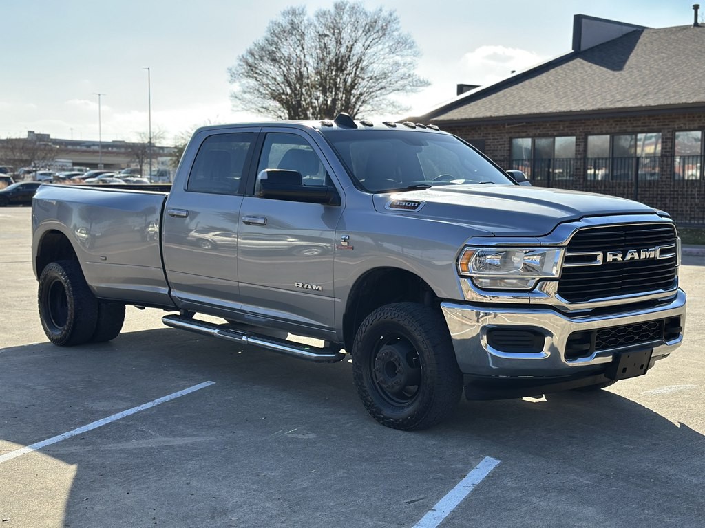 2021 RAM 3500 Image 3