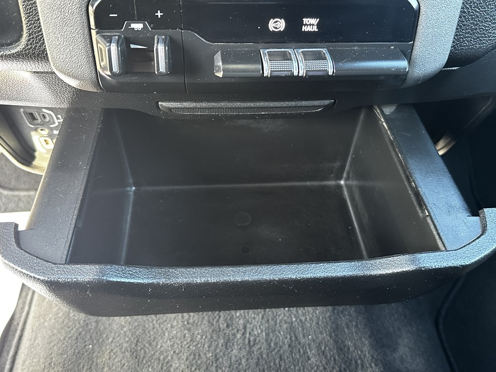 2021 RAM 3500 Image 24