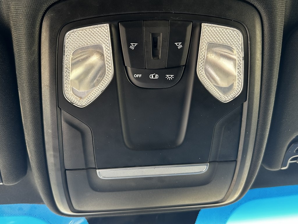 2021 RAM 3500 Image 27