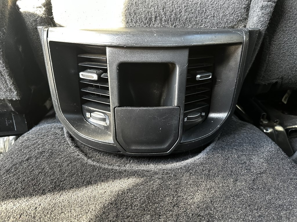 2021 RAM 3500 Image 35