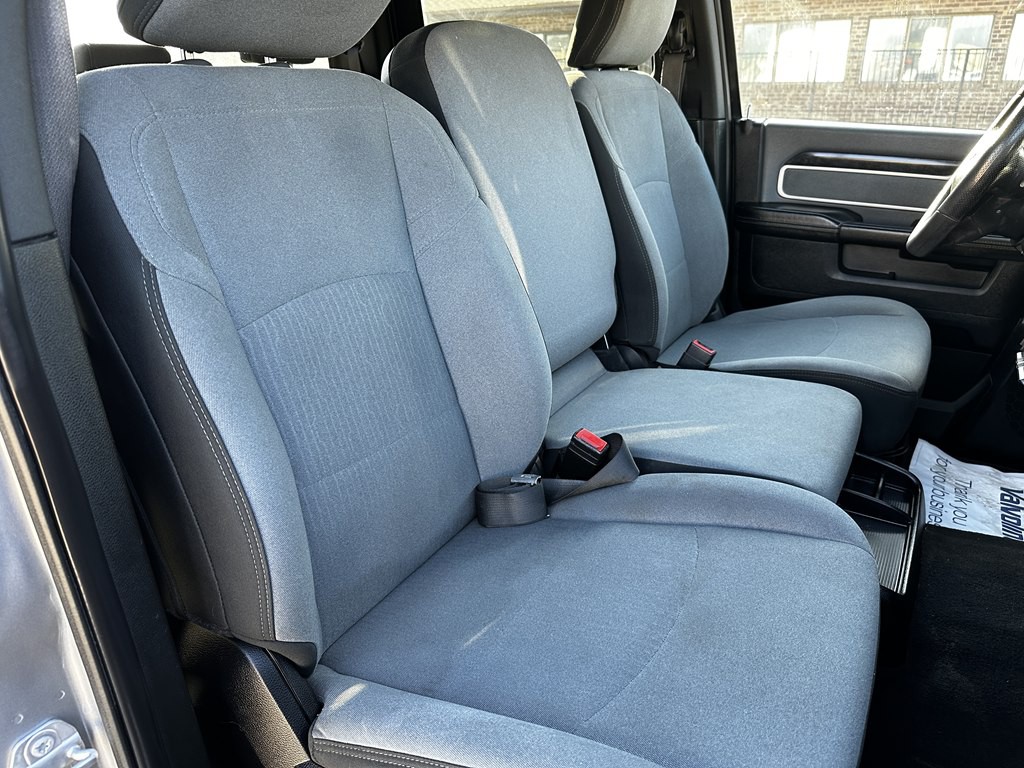 2021 RAM 3500 Image 41