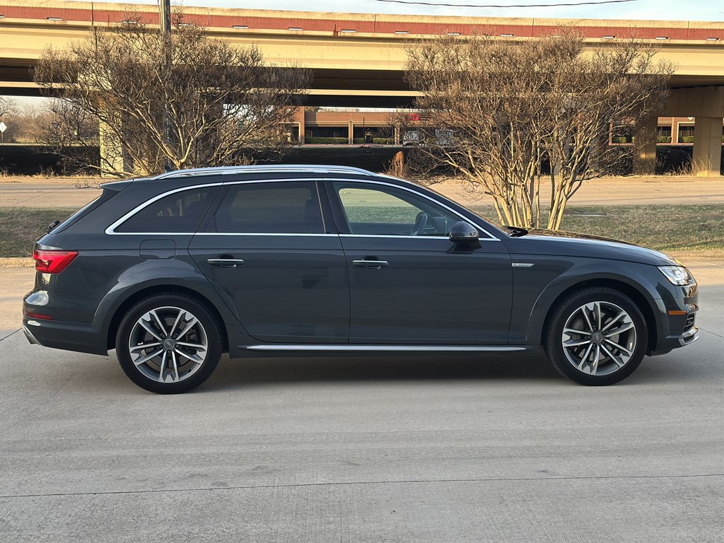 2017 Audi A4 Image 4