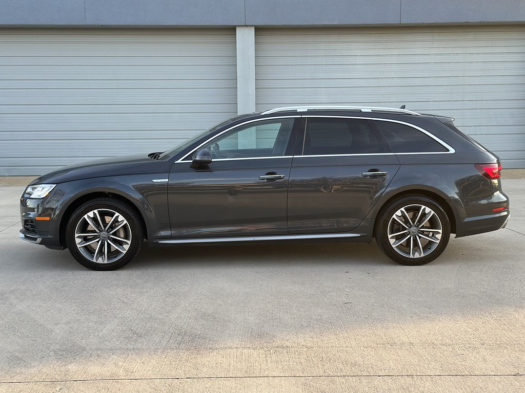 2017 Audi A4 Image 8