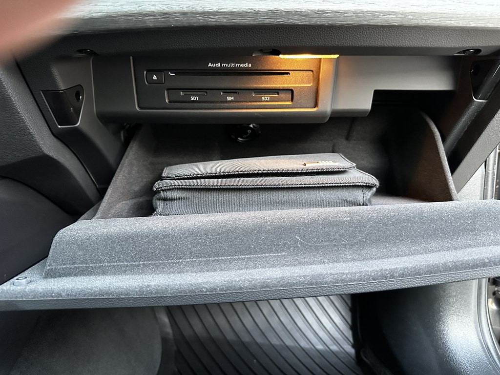 2017 Audi A4 Image 42