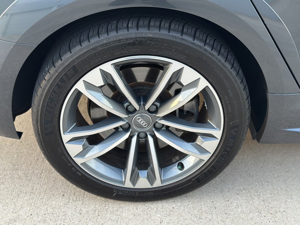 2017 Audi A4 Image 48