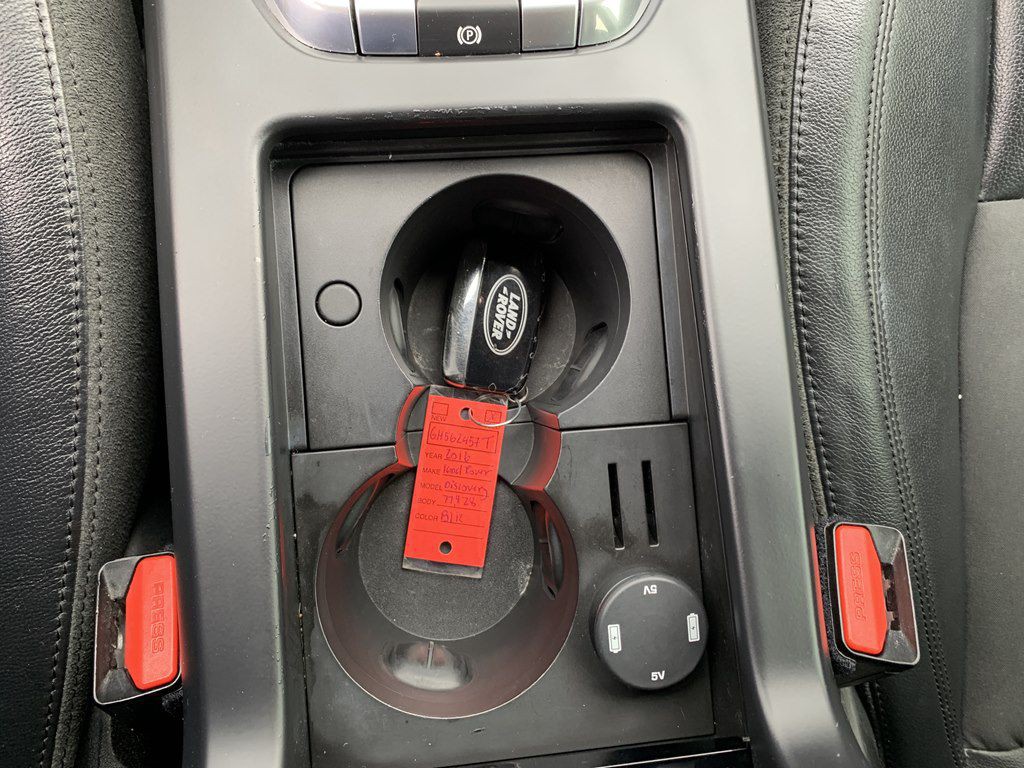 2016 Land Rover Discovery Sport Image 21