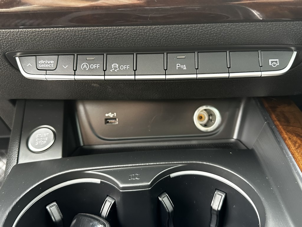 2018 Audi A4 Image 22