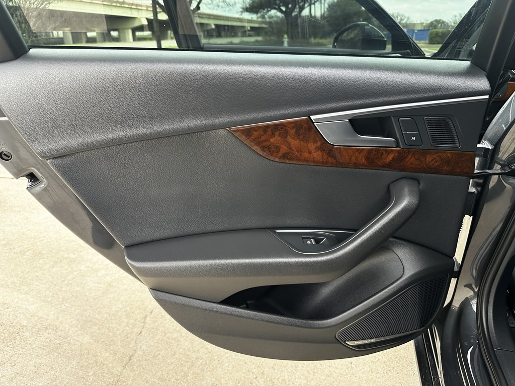 2018 Audi A4 Image 29