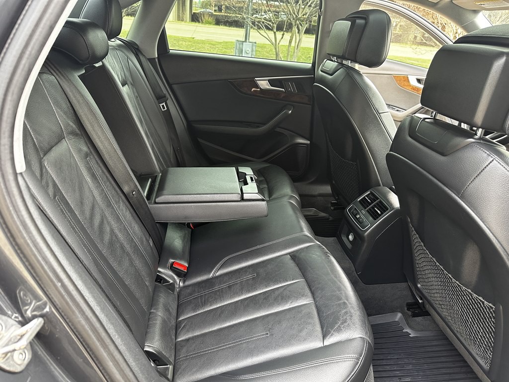 2018 Audi A4 Image 34