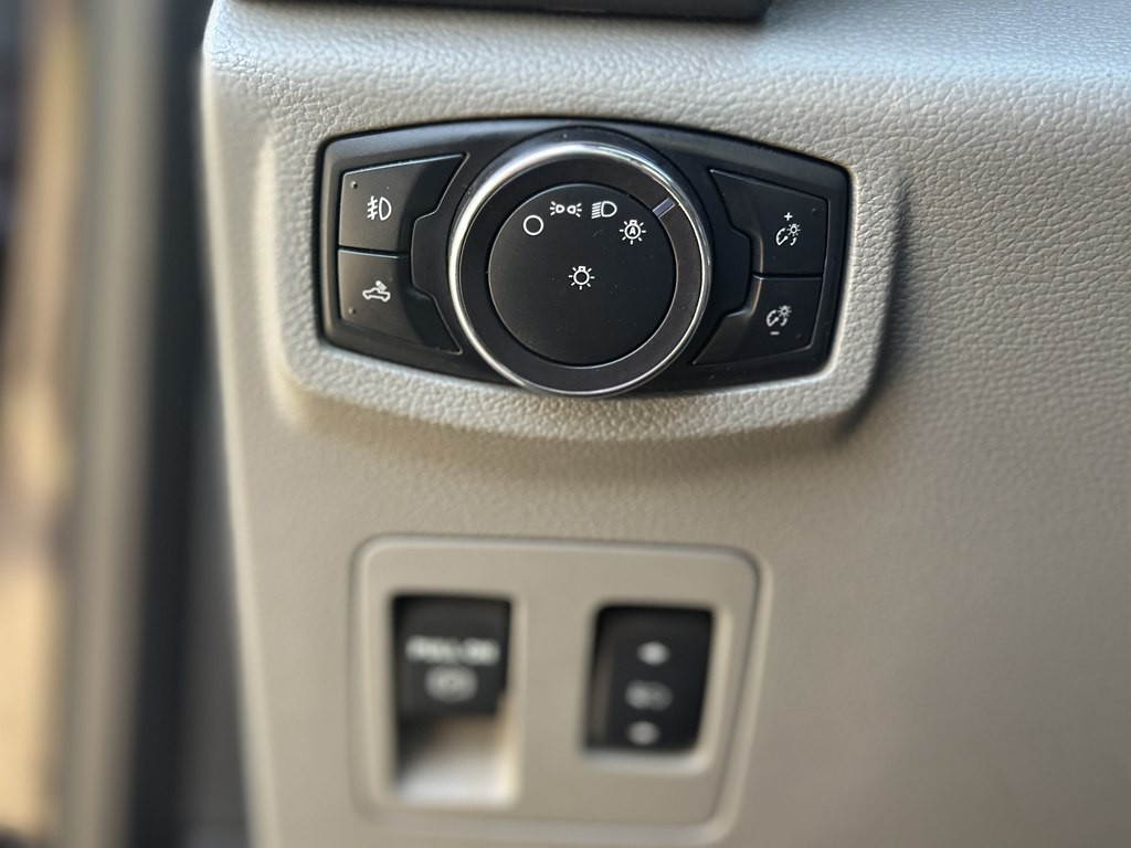 2018 Ford F-150 Image 37