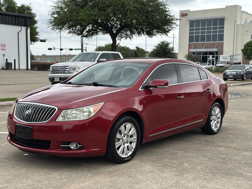 2013 Buick Lacrosse Image 1