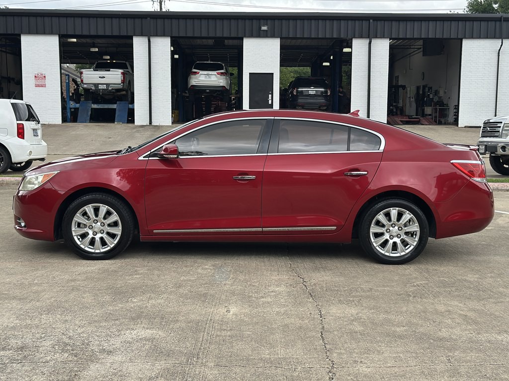 2013 Buick Lacrosse Image 8