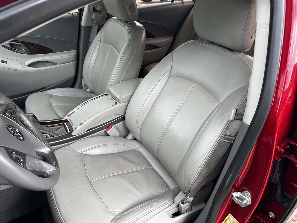 2013 Buick Lacrosse Image 13