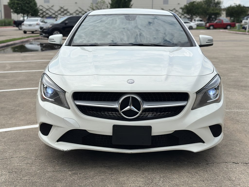 2014 Mercedes-Benz CLA-Class Image 2