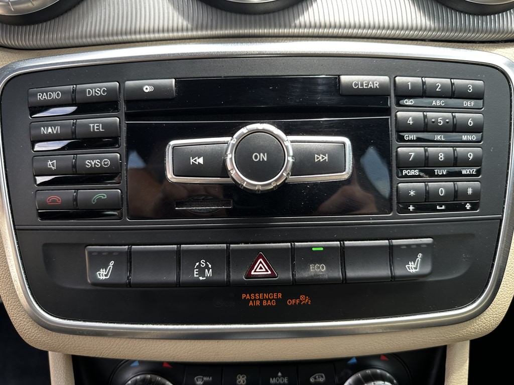 2014 Mercedes-Benz CLA-Class Image 18