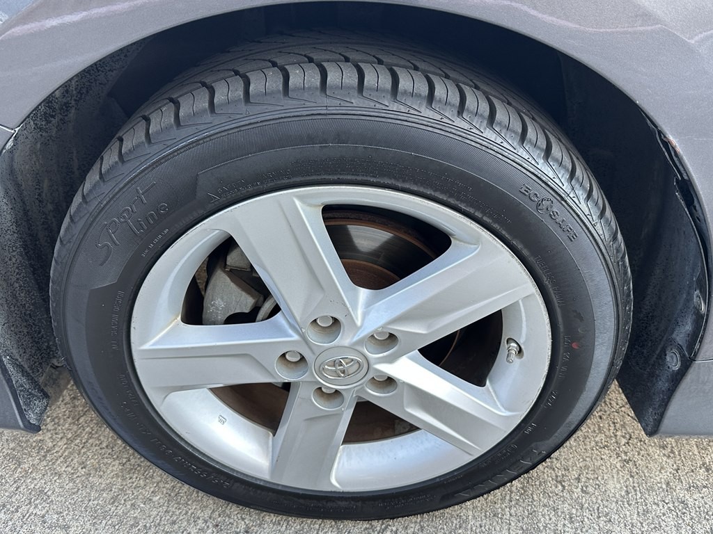 2014 Toyota Camry Image 30