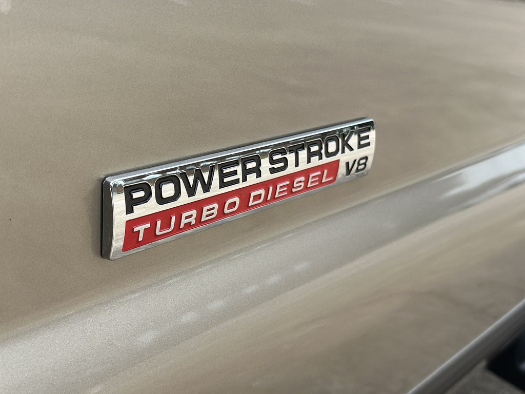 2005 Ford F-250 Image 12