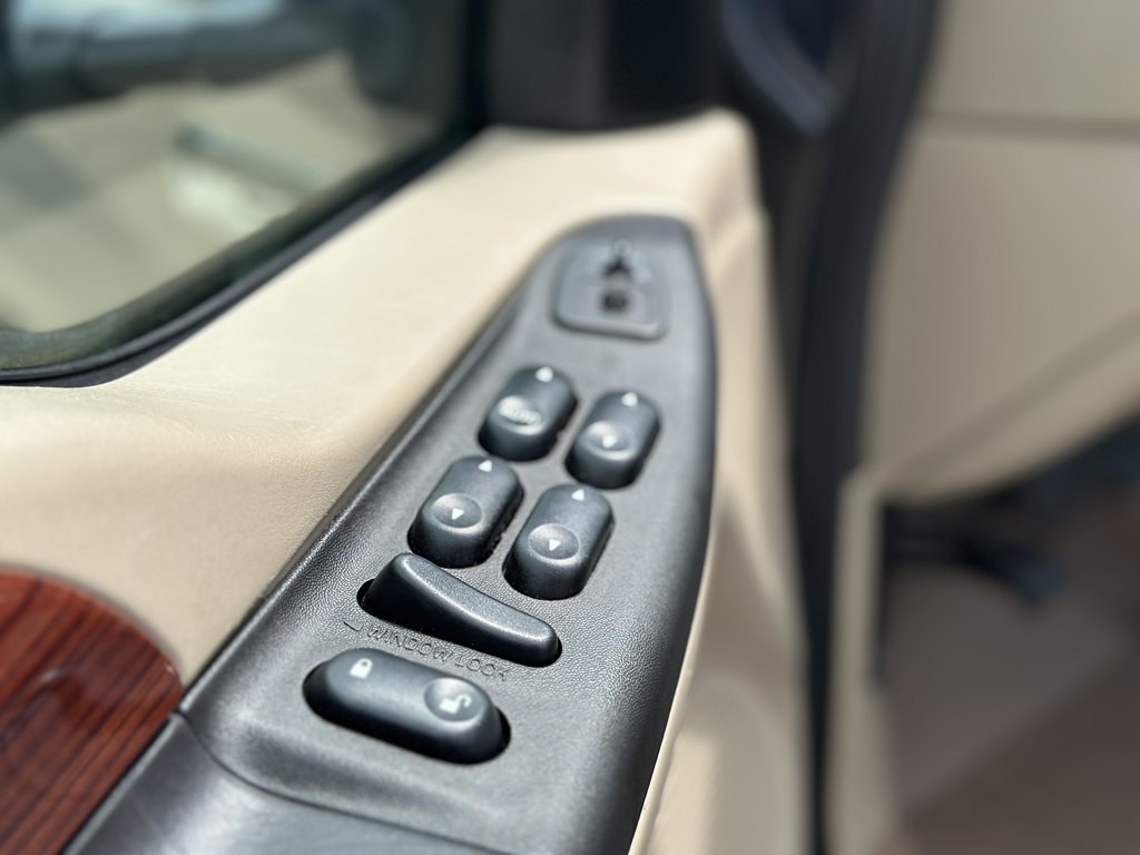 2005 Ford F-250 Image 15
